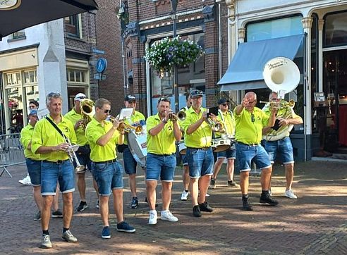 Zevenaar : Najaarsfestival Zevenaar - De Liemers - evenementen bezoeken en beleven! - in De Liemers .nl Zevenaar : Najaarsfestival Zevenaar - De Liemers - evenementen bezoeken en beleven! - in De Liemers .nl